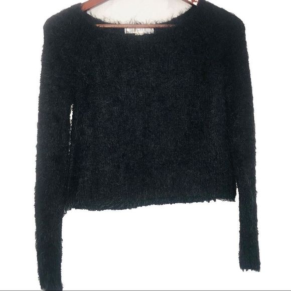 Decree Black Fuzzy Crop Sweater – Size XS - Picture 1 of 8